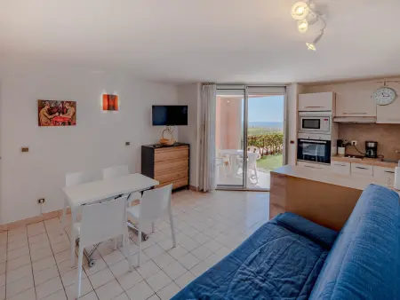 Studio en rez-de-jardin avec accès direct piscine et parking à Sète - Photo 1