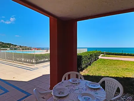Studio en rez-de-jardin avec accès direct piscine et parking à Sète - Photo 6