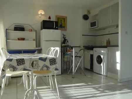 Confort de 28m² avec Terrasse et Parking, Sète - Photo 1
