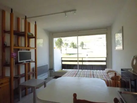 Studio 4 pers avec balcon, pied des pistes, parking gratuit, ascenseur - Photo 7
