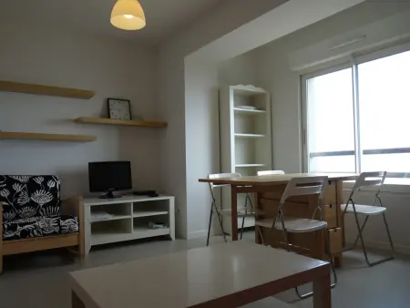 Appartement cosy 4 pers avec accès pistes, lave-vaisselle, lave-linge, casier à skis, parking gratuit - Photo 1