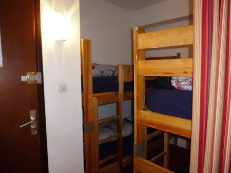 Studio 6 pers au pied des pistes avec balcon, casier à skis et parking gratuit - Photo 6