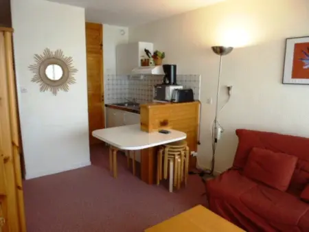 Studio 4 pers avec balcon sur les pistes, parking gratuit, casier à skis et kitchenette aménagée - Photo 1