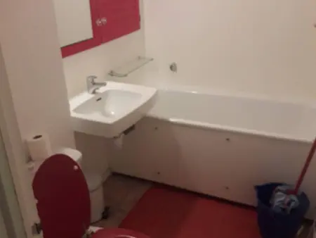 Studio confortable avec balcon et casier à skis, 4/6 personnes, au pied des pistes - Photo 6