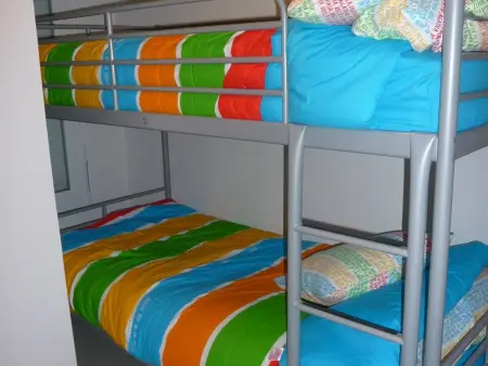 Appartement cosy 6 pers. à Arette, 2 chambres, kitchenette, lave-vaisselle, lave-linge, casier à skis - Photo 5