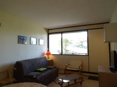 Studio pour 4 pers. à proximité des pistes avec balcon et parking - Photo 2