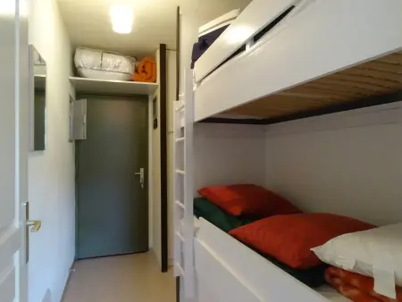 Studio pour 4 pers. à proximité des pistes avec balcon et parking - Photo 6
