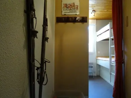 Studio 6 pers avec casier à skis, proche pistes - Photo 7