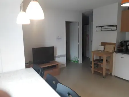 Charmant appartement au pied des pistes, pour 6 personnes avec parking et casier à skis - Photo 10