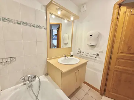 Appartement 2 pièces cabine à Praz-sur-Arly - 6 personnes avec parking - Photo 13
