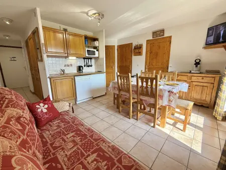 Spacieux 3 pièces à Praz-sur-Arly, balcon sud-ouest, garage, proche centre et remontées mécaniques - Photo 2