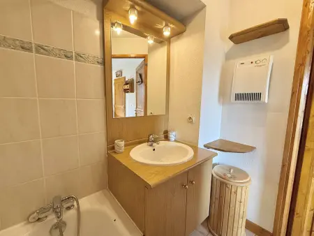 Spacieux 3 pièces à Praz-sur-Arly, balcon sud-ouest, garage, proche centre et remontées mécaniques - Photo 17