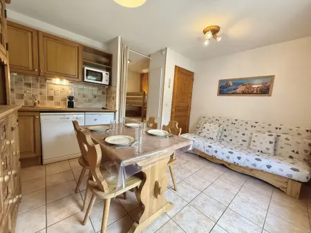 Charmant Studio Cabine à Praz-Sur-Arly, Ideal Pour 4 avec Parking, Proche Village et Remontées - Photo 2