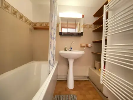 Studio cabine à Praz Sur Arly - Balcon, proche pistes et centre - 4 pers, parking, casier ski - Photo 4