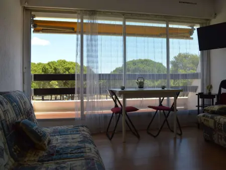 Studio cabine 4 pers. avec balcon, piscine, parking, accès direct plage - Grau-du-Roi - Photo 7