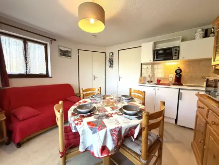 Charmant 2P Cabine à Praz-sur-Arly - Ski, Balcon, Parking, 4 Pers - Photo 2
