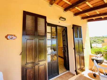 Duplex à Propriano avec vue mer, proche ville et plages - Photo 7