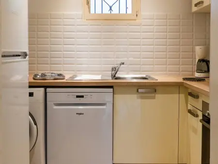 Duplex à Propriano: Vue Mer, Piscine & Animaux Bienvenus - Photo 3