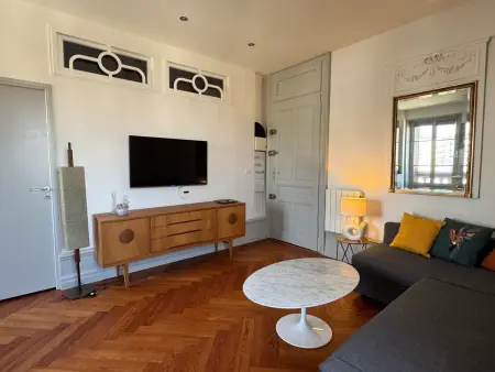 T2 lumineux avec Wifi, dans palace historique pour 1/2 personnes - Photo 10