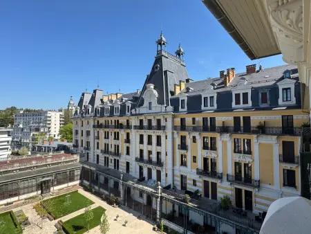 T2 lumineux avec Wifi, dans palace historique pour 1/2 personnes - Photo 12