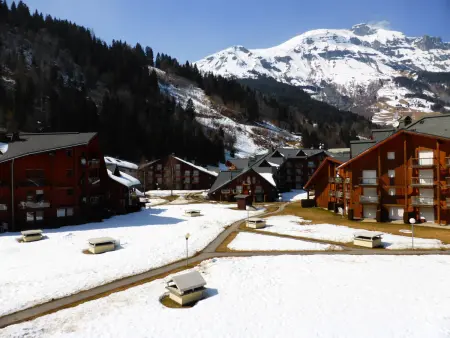 Studio cabine pour 6 personnes aux Contamines-Montjoie avec parking privé - Photo 9