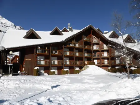 Studio cabine pour 6 personnes aux Contamines-Montjoie avec parking privé - Photo 14