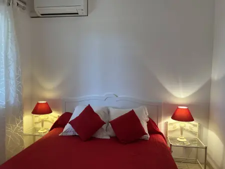 Confortable 2 pièces à Propriano avec climatisation et jardin privé - Photo 7
