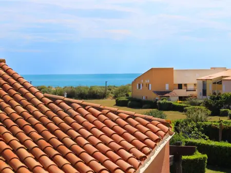 Splendide T2 climatisé à 50m de la plage avec piscine et parking - Photo 17