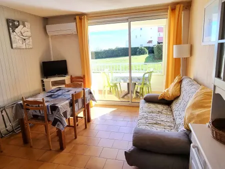 Charmant T2 climatisé avec piscine et parking à 20m de la mer, pour 5 pers - Photo 1