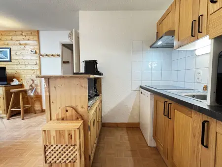 Appartement au pied des pistes avec piscine intérieure - Photo 3