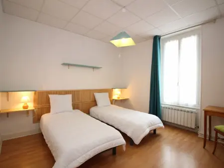 Appartement lumineux à La Bourboule, 3 chambres, proche centre - Photo 5