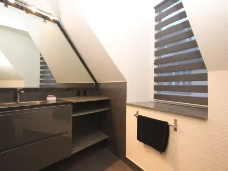 Mont-Dore: Beau T3 bis hyper centre avec wifi, Appartement 7 personnes à Mont Dore - Photo 8