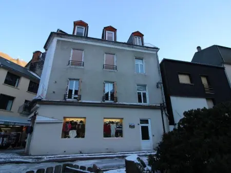 Mont-Dore: Beau T3 bis hyper centre avec wifi, Appartement 7 personnes à Mont Dore - Photo 14