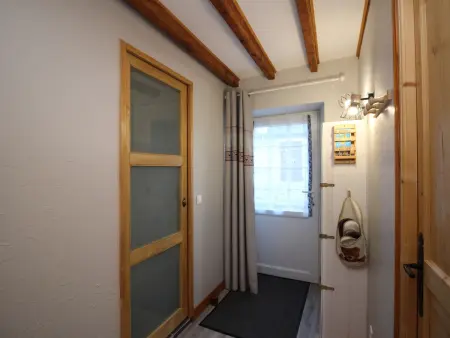 LA BOURBOULE - Appartement T3 avec terrasse, proche centre, 5 personnes - Photo 3