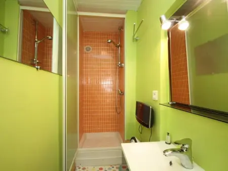 LE MONT DORE - T3 proche centre, 5 pers, Appartement 5 personnes à Mont Dore - Photo 7