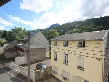 Charmant T2 Bis avec Vue au Mont-Dore, Animaux admis - Photo 4
