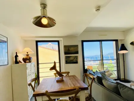 Appartement en Bord de Mer avec Parking Privatif - Photo 8