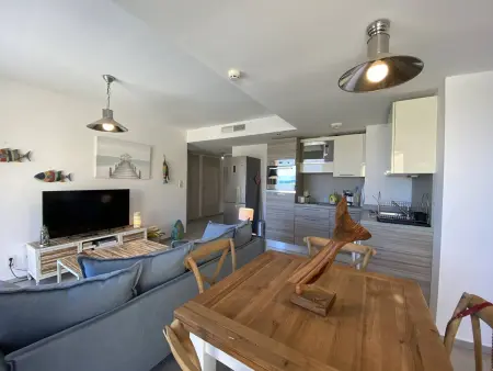 Appartement en Bord de Mer avec Parking Privatif - Photo 10