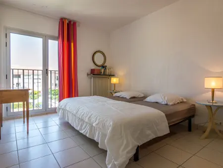 Appartement spacieux avec vue sur l'étang, accès plage, parking inclus - Photo 4