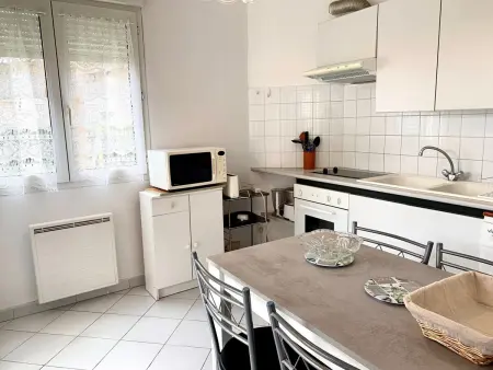 Appartement lumineux à Bouzigues, plage à 50m, jardin et parking - Photo 3