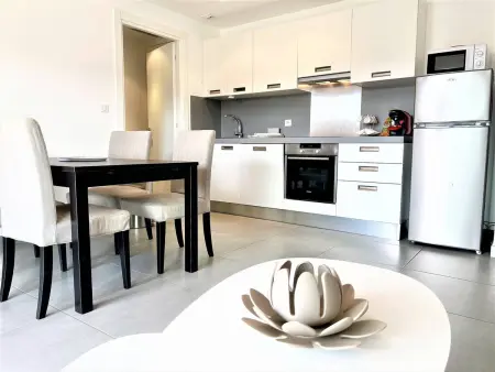 Appartement confort centre Propriano avec terrasse - Photo 2