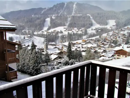 Charmant appartement 2 pièces + 2 coins nuit avec balcon au centre de La Clusaz, pour 4-6 personnes - Photo 9
