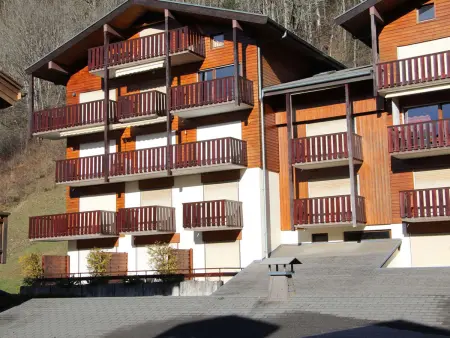 Charmant appartement 2 pièces + 2 coins nuit avec balcon au centre de La Clusaz, pour 4-6 personnes - Photo 12