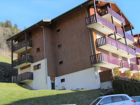 Charmant appartement 2 pièces + 2 coins nuit avec balcon au centre de La Clusaz, pour 4-6 personnes - Photo 13