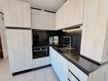 Appartement 2 pièces climatisé avec balcon, garage et piscine à Marseillan - Photo 7