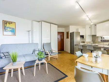 Superbe T2 rénové avec balcon et parking, à 150m de la Grande Plage de Biarritz - Photo 5