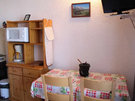 Studio calme pour 4 pers. à Risoul, proche pistes, animaux admis, parking gratuit - Photo 2