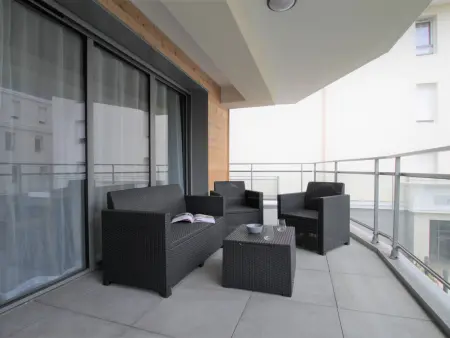 Appartement lumineux 4P/8 pers, 2 terrasses, parking privé, cœur de Briançon - Photo 3
