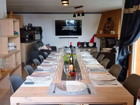 Appartement rénové chaleureux et moderne, 120m², 10-12 pers, accès direct aux pistes, stationnement inclus - Photo 17