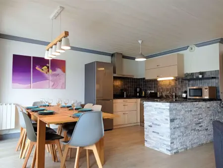 Superbe Appartement 8/10 pers, 105m², Centre Station, Accès Direct Pistes - Photo 4